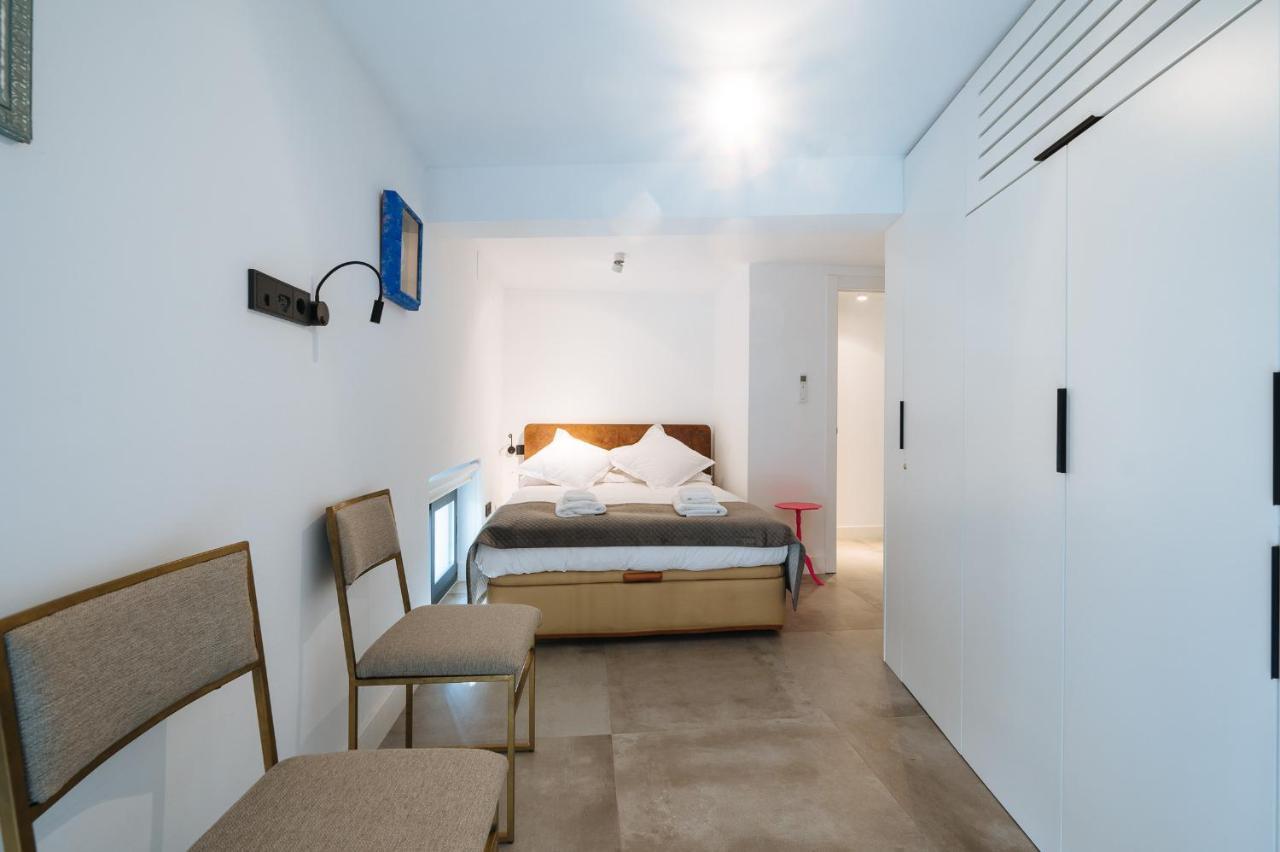 Apartamentos Montevideo 6 Siviglia Esterno foto