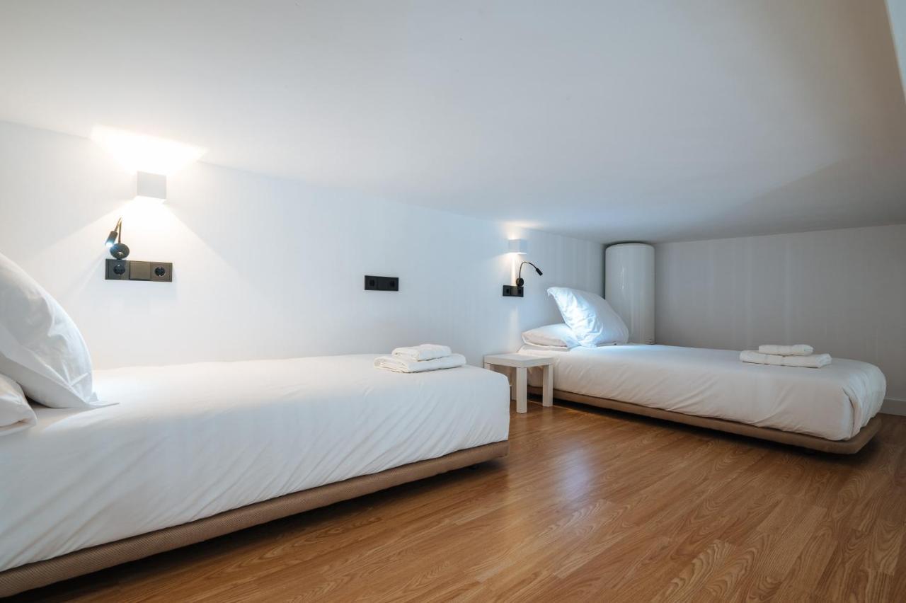 Apartamentos Montevideo 6 Siviglia Esterno foto
