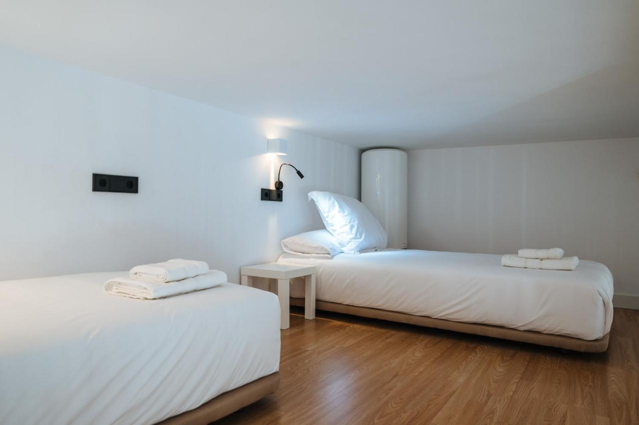 Apartamentos Montevideo 6 Siviglia Esterno foto