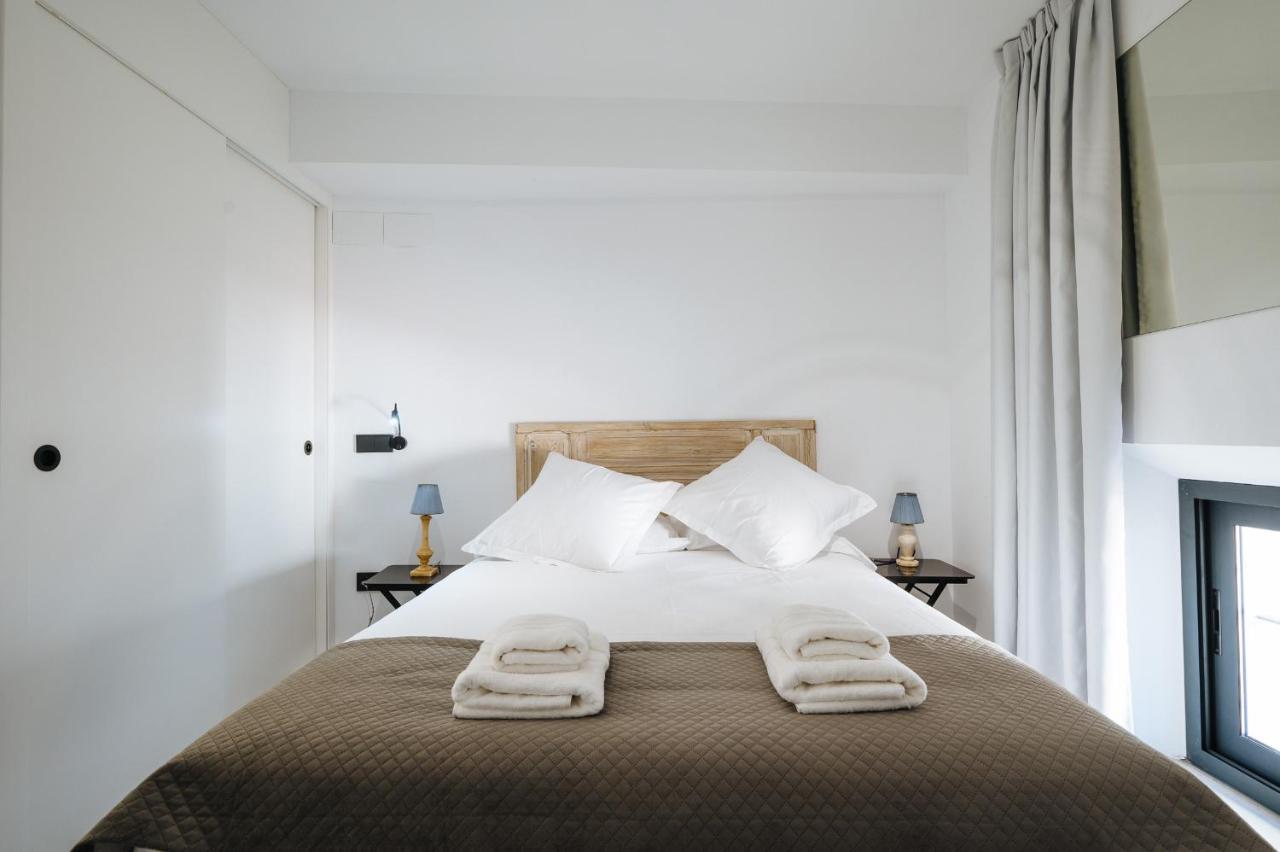 Apartamentos Montevideo 6 Siviglia Esterno foto