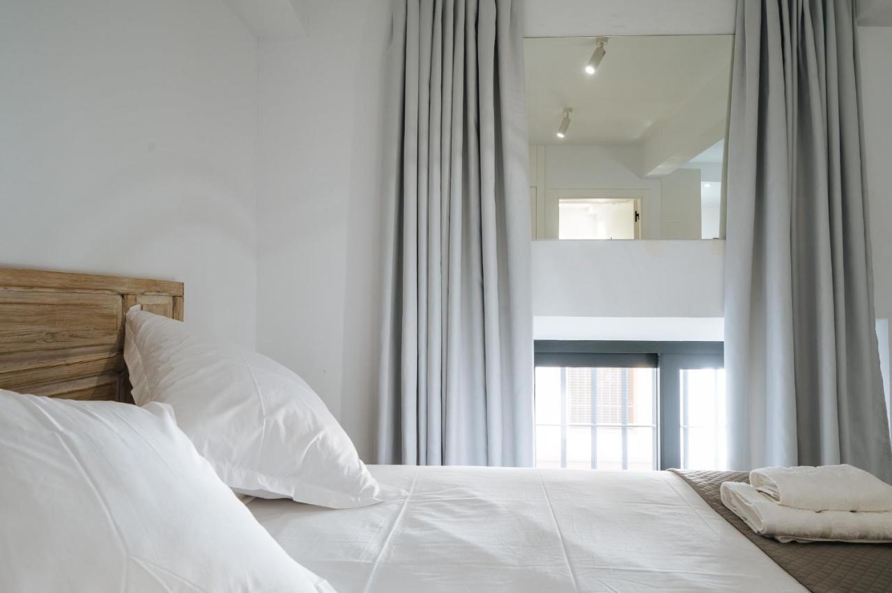 Apartamentos Montevideo 6 Siviglia Esterno foto