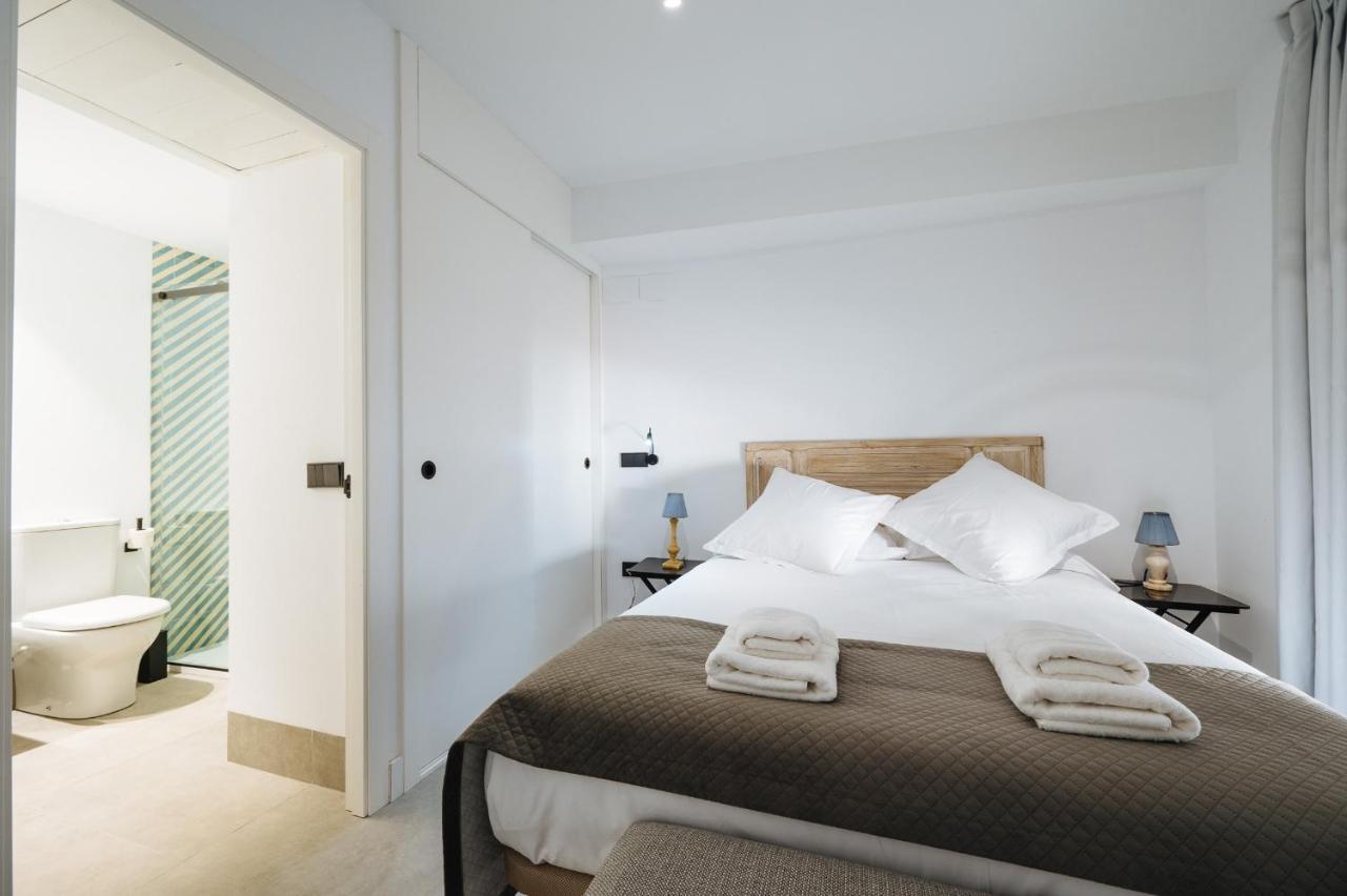Apartamentos Montevideo 6 Siviglia Esterno foto