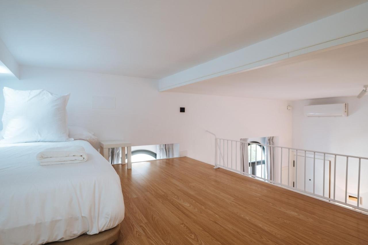 Apartamentos Montevideo 6 Siviglia Esterno foto