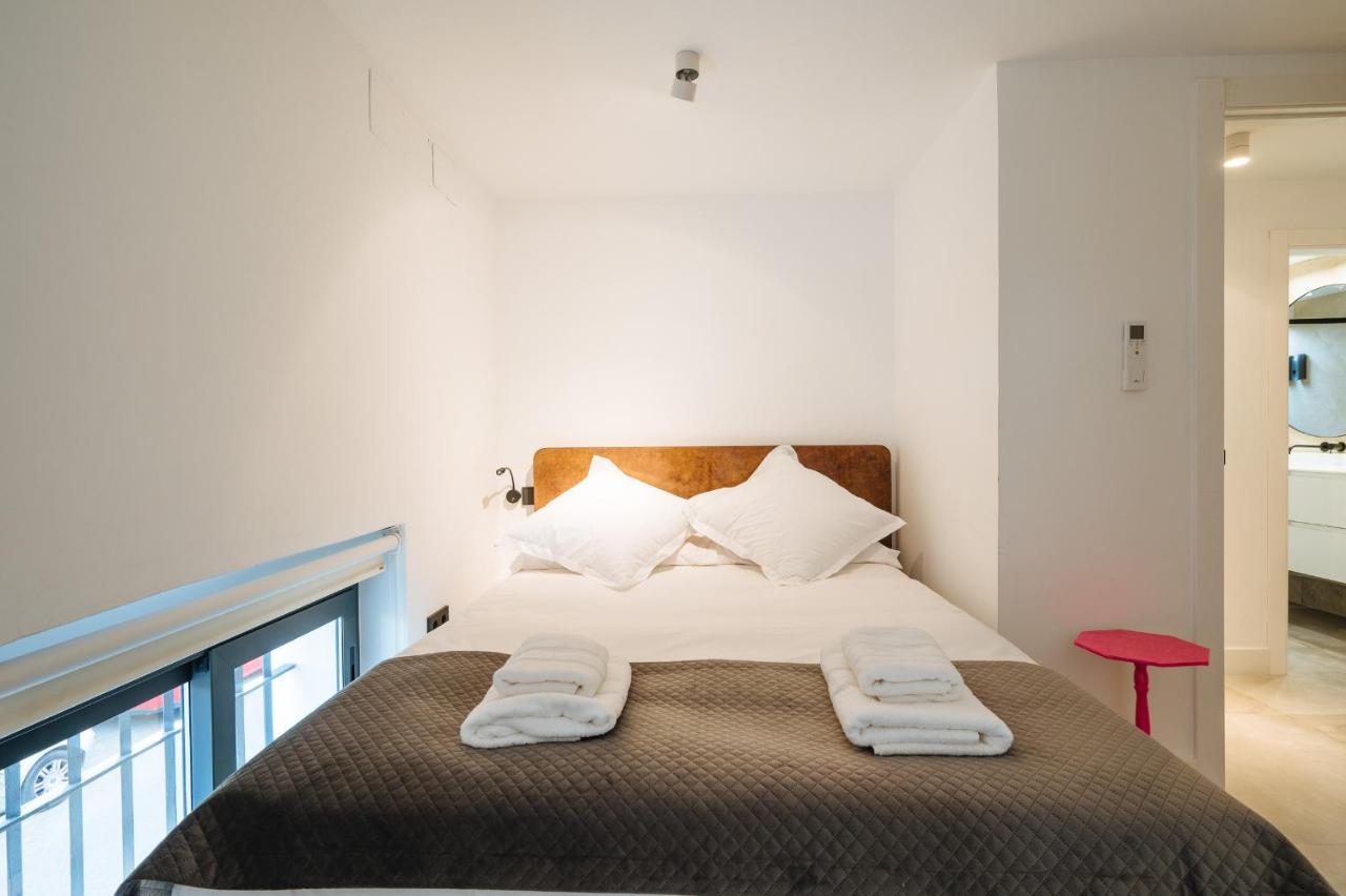 Apartamentos Montevideo 6 Siviglia Esterno foto